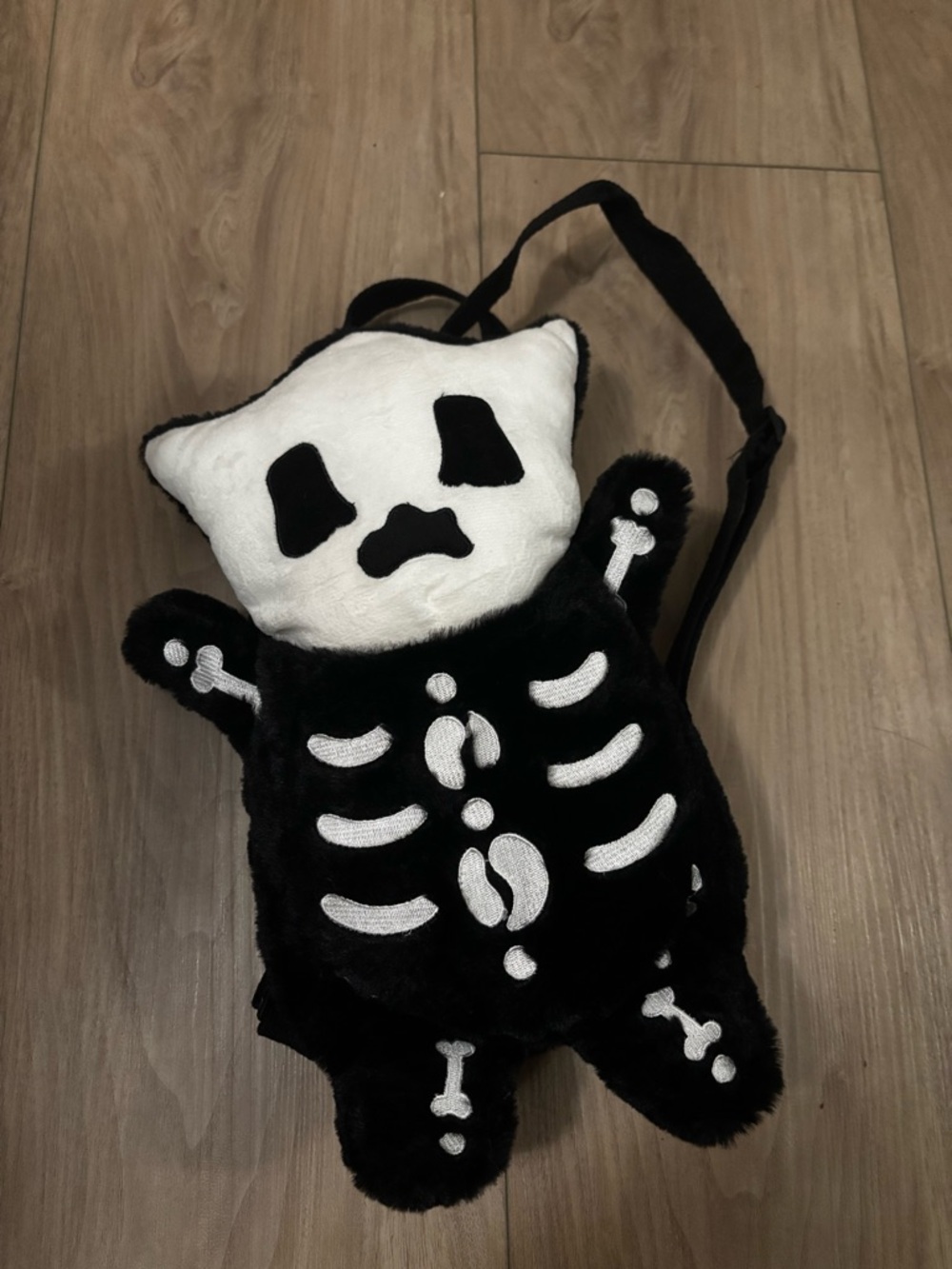 Skeleton Cat Plush Backpack - Picture 2 of 4